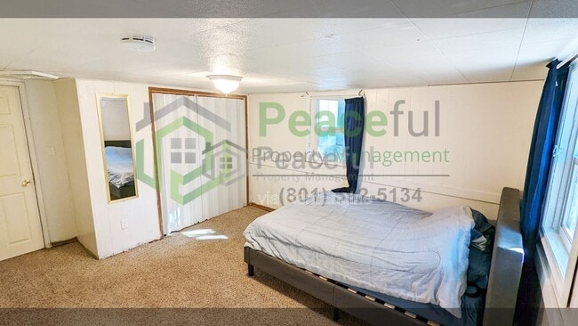 Building Photo - 1019 22nd St