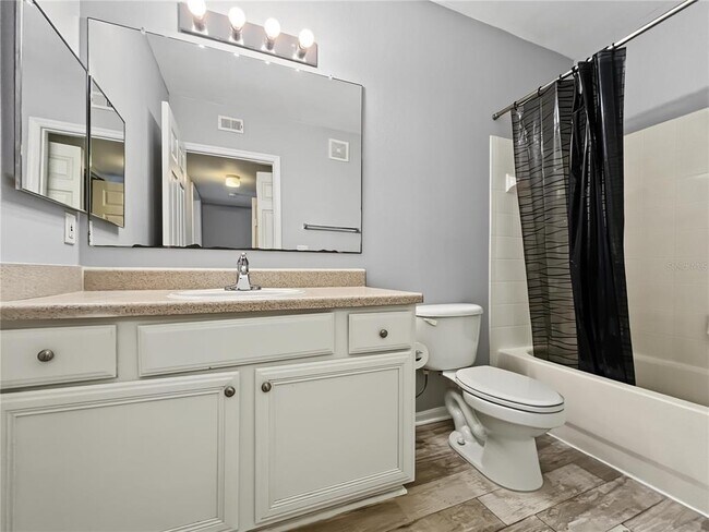 Building Photo - 3005 Chianti Ct
