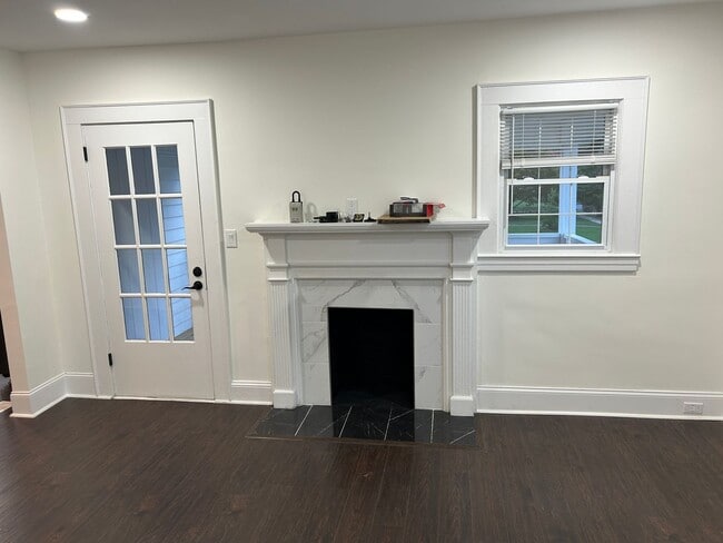 Building Photo - Available Soon! Ardmore WS, 4 Bedroom, 3 F...