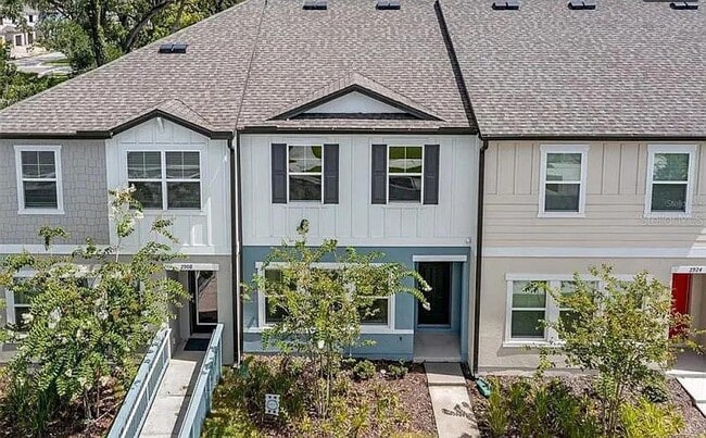 Building Photo - 3231 Merton Alley