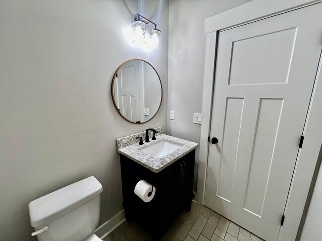 Building Photo - Gorgeous Home on Walkers Ferry Lane in The...