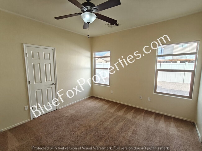 Building Photo - 21184 E Frontier Rd