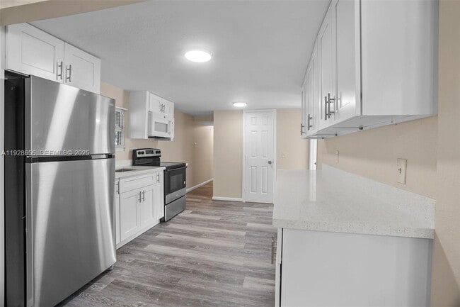 Primary Photo - 212 SW 11th St