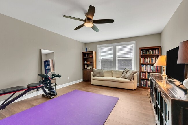 Building Photo - 1060 Harvey Springs Dr