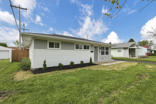 Building Photo - 2817 Woodgrove Dr