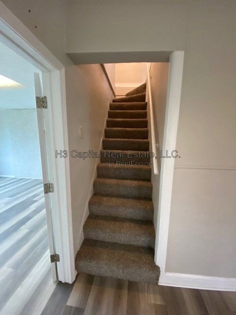 Building Photo - 1715 Edwardsville Rd