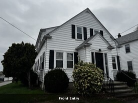 Front Entry - 508 Woodward Rd