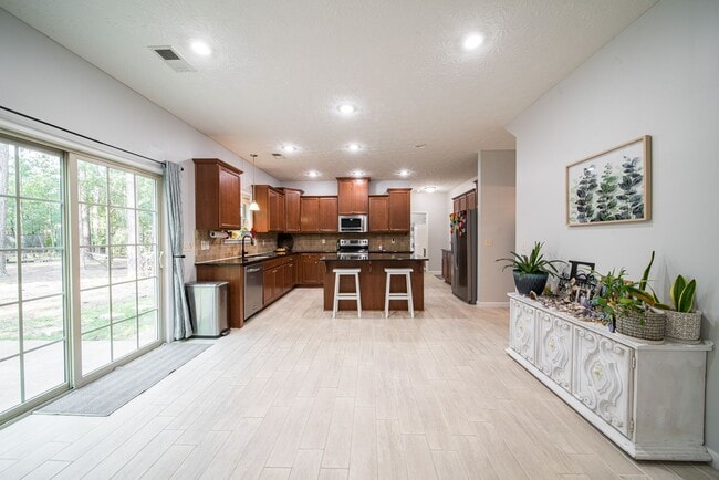 Building Photo - 4 bedroom/3 bath Midland, GA
