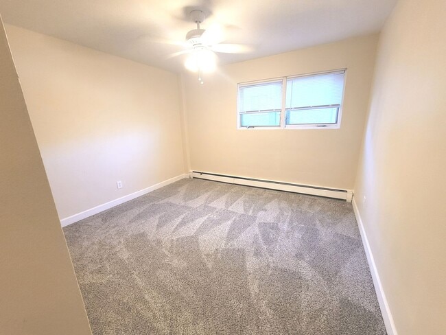 Interior Photo - 1321 Franklin