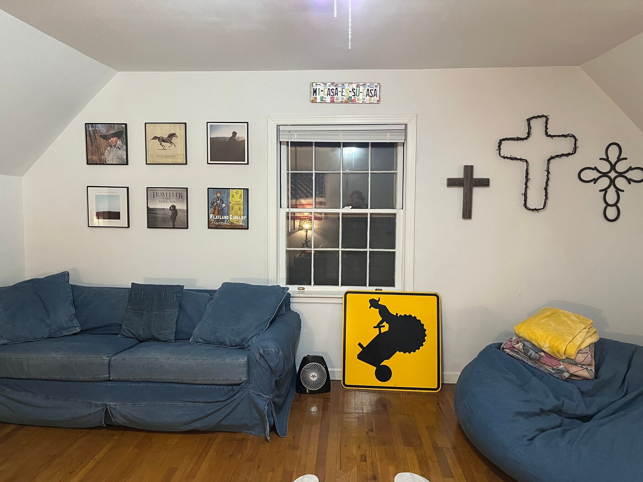 upper east bed - 1816 W Arrowhead Plz