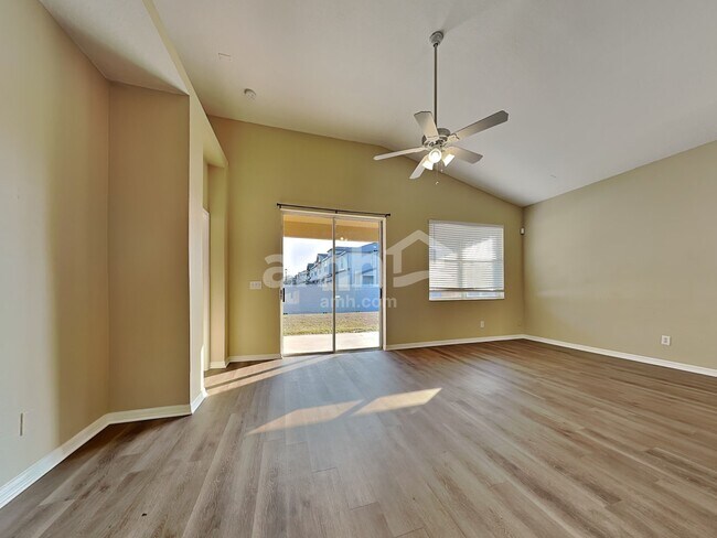 Building Photo - 8807 Sandy Plains Dr