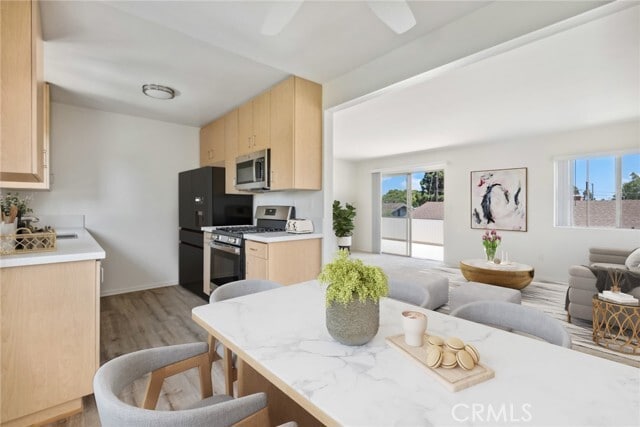 Building Photo - 375 Woodland Pl