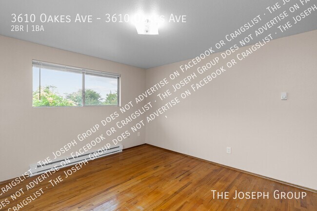 Building Photo - 3610 Oakes Ave
