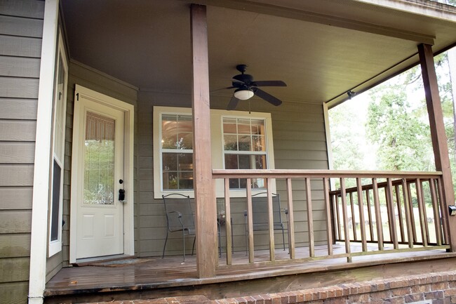 Primary Photo - 13351 Park Ave