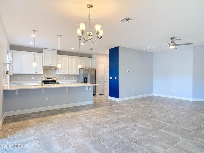 Building Photo - 5644 Estero Loop