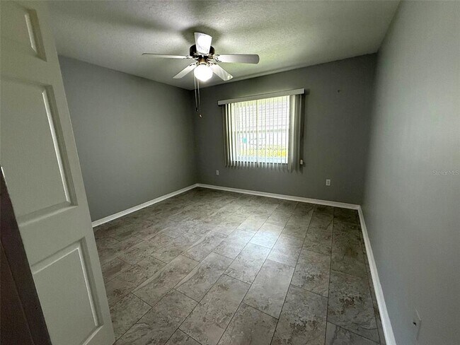 Building Photo - 17532 SE 100th Ct