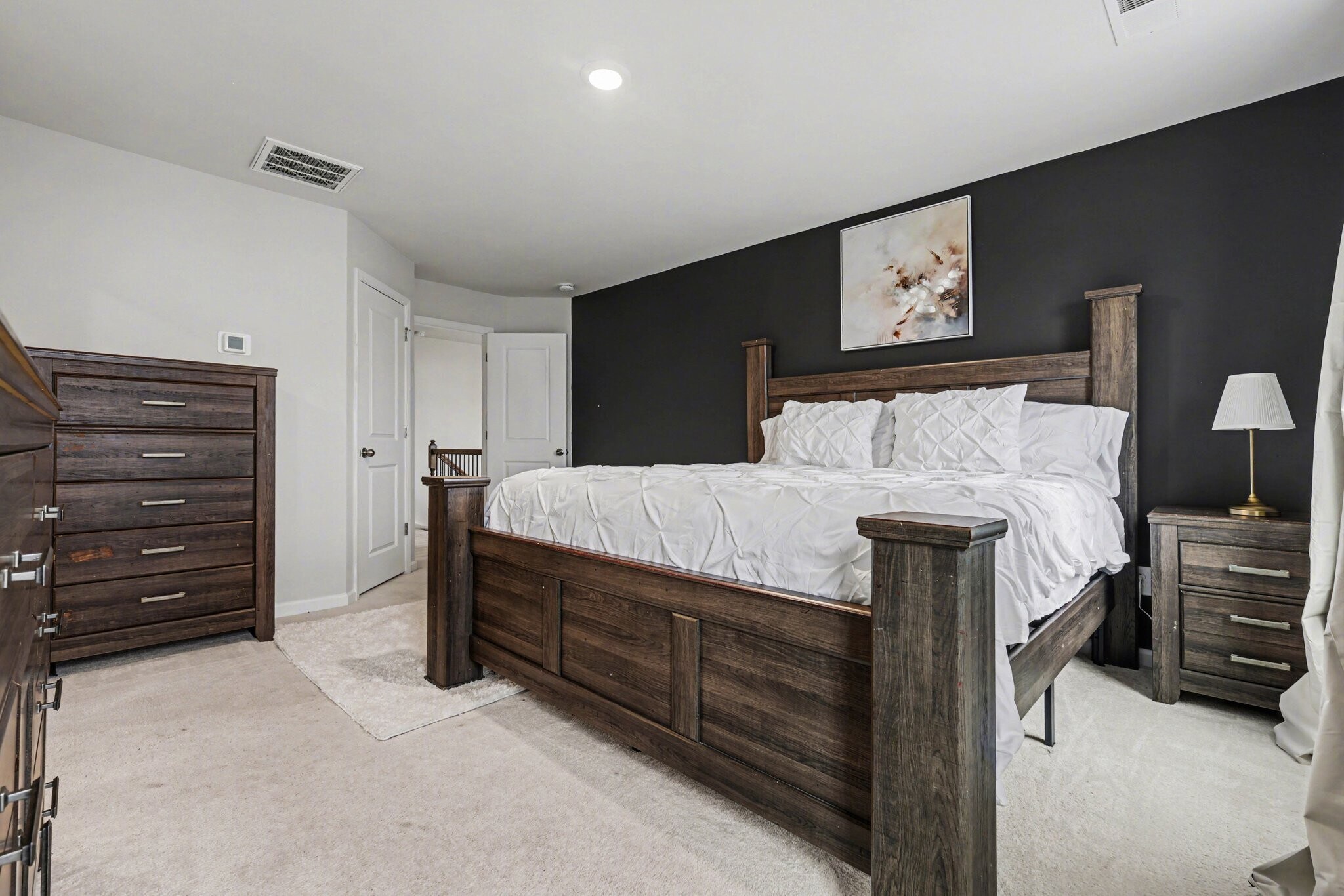 Building Photo - 15216 Lake Ridge Rd