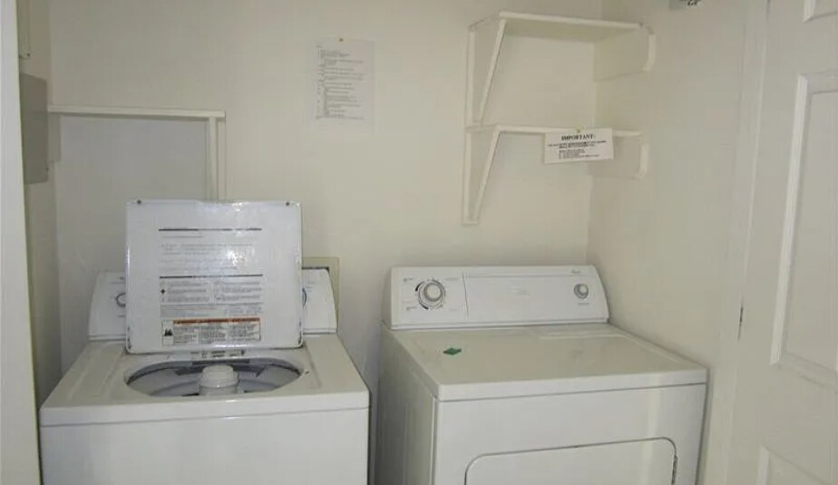 Building Photo - 1218 Welsh Ave