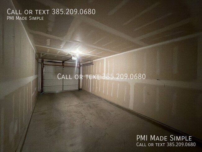 Building Photo - 2954 1310 W
