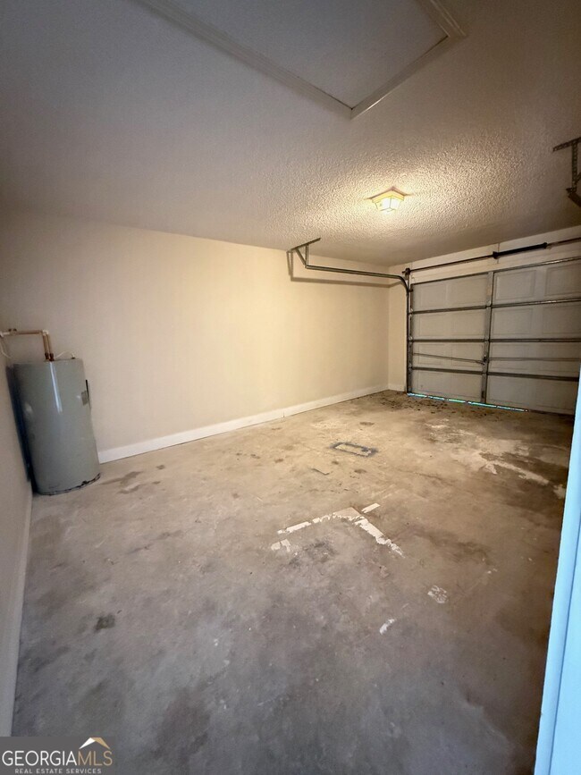 Building Photo - 95 Talbot Ct