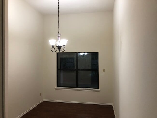 Building Photo - 10629 Holly Grove Dr