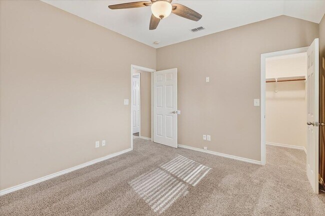 Building Photo - 7502 Fred's Folly Dr