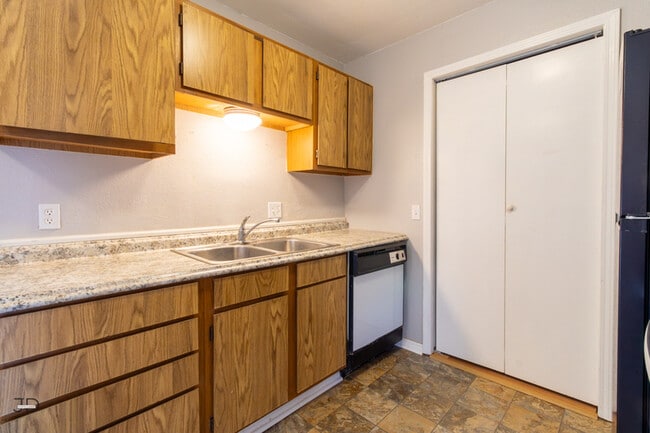 Building Photo - 4110 Faith Rd