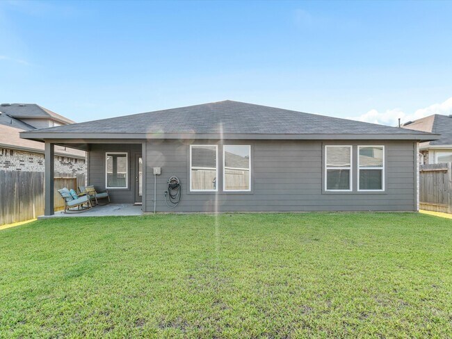 Building Photo - 40514 Crisp Beech St
