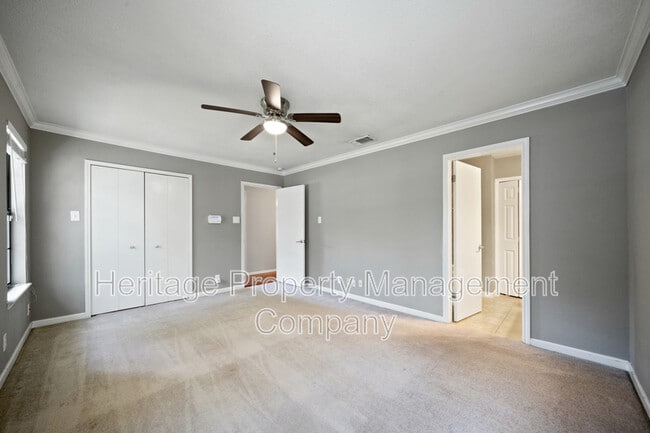 Building Photo - 16722 Lilly Crest Dr