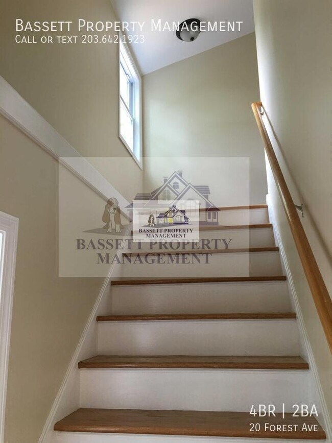 Building Photo - 20 Forest Ave