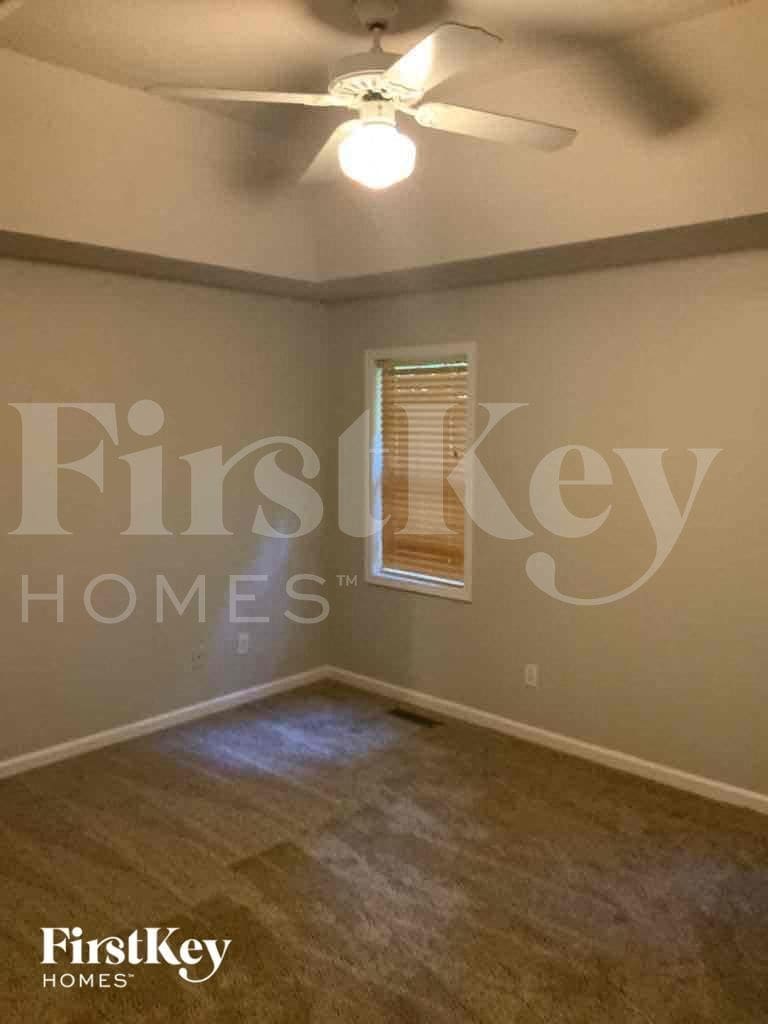 Building Photo - 6550 Remington Dr