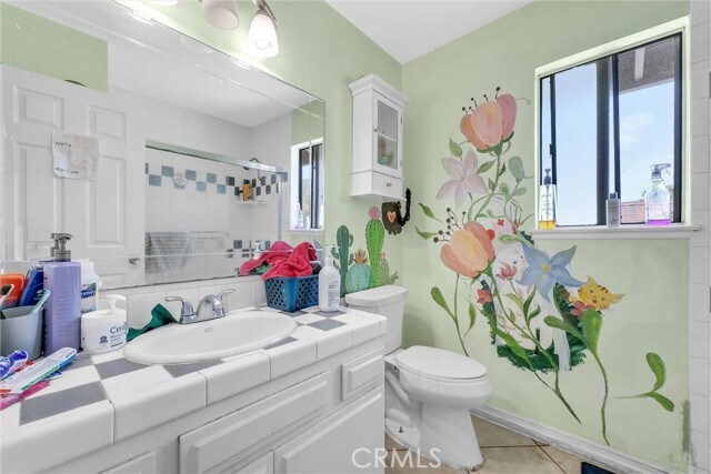 Building Photo - 5958 Quiroz Dr