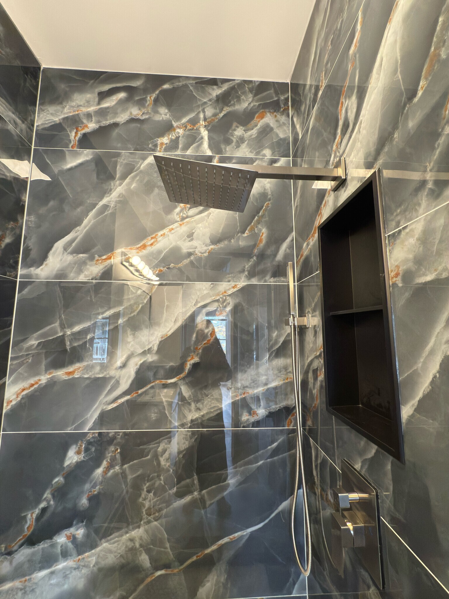 Building Photo - 1060 Forest Ave