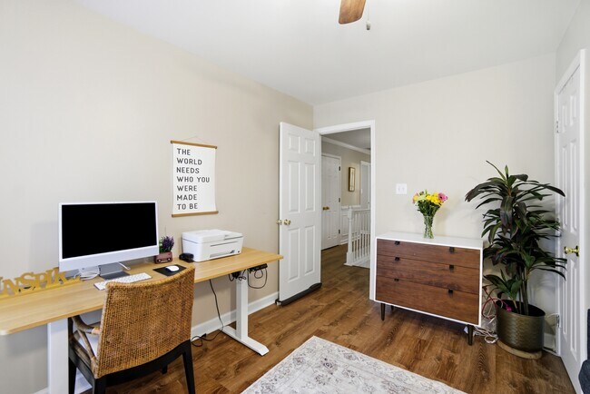 Building Photo - 1097 Honeycutt Way