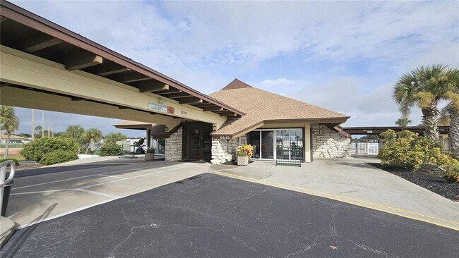 Building Photo - 13398 Ballon Ave