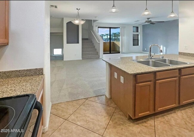 Building Photo - 123 N Washington St