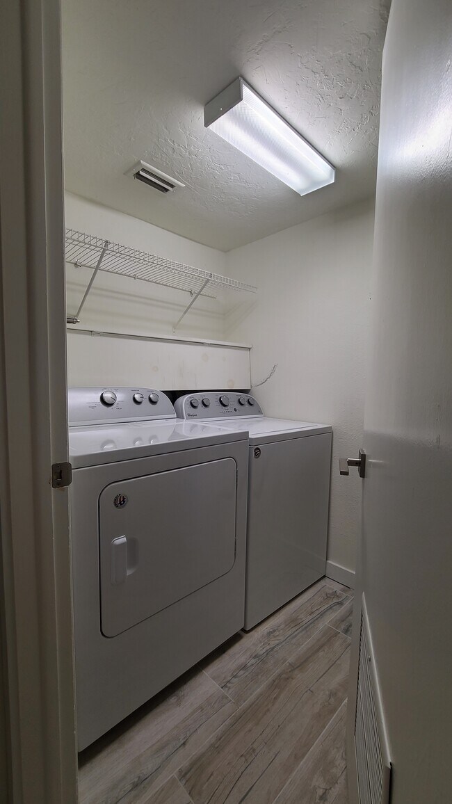 Interior Photo - Providence Pointe