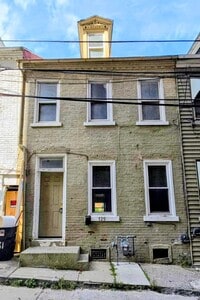 Building Photo - 729 Chestnut St