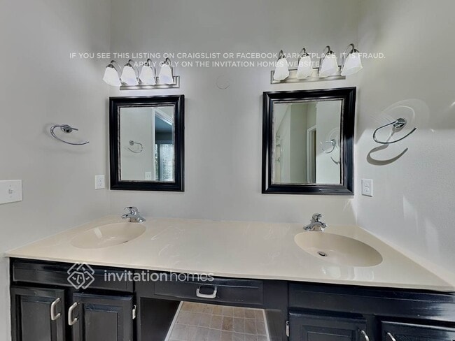 Building Photo - 101 Glen Alpine Cir