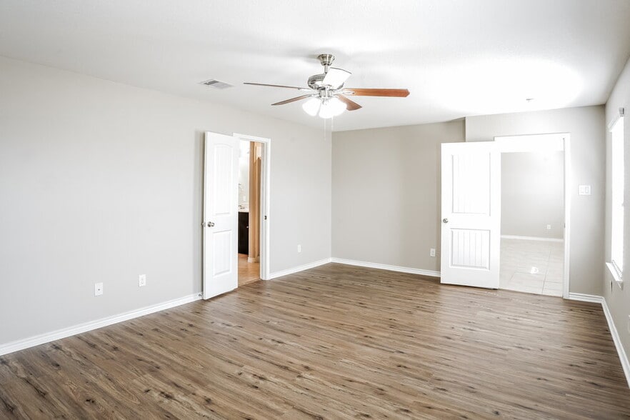 Building Photo - 18003 Dalton Shadow Ln