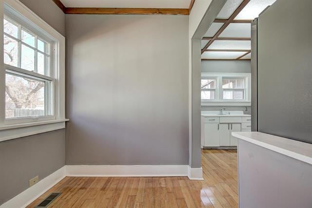 Building Photo - 421 S Tyler St