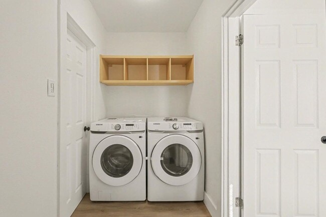 Building Photo - 2340 Rheem Ave