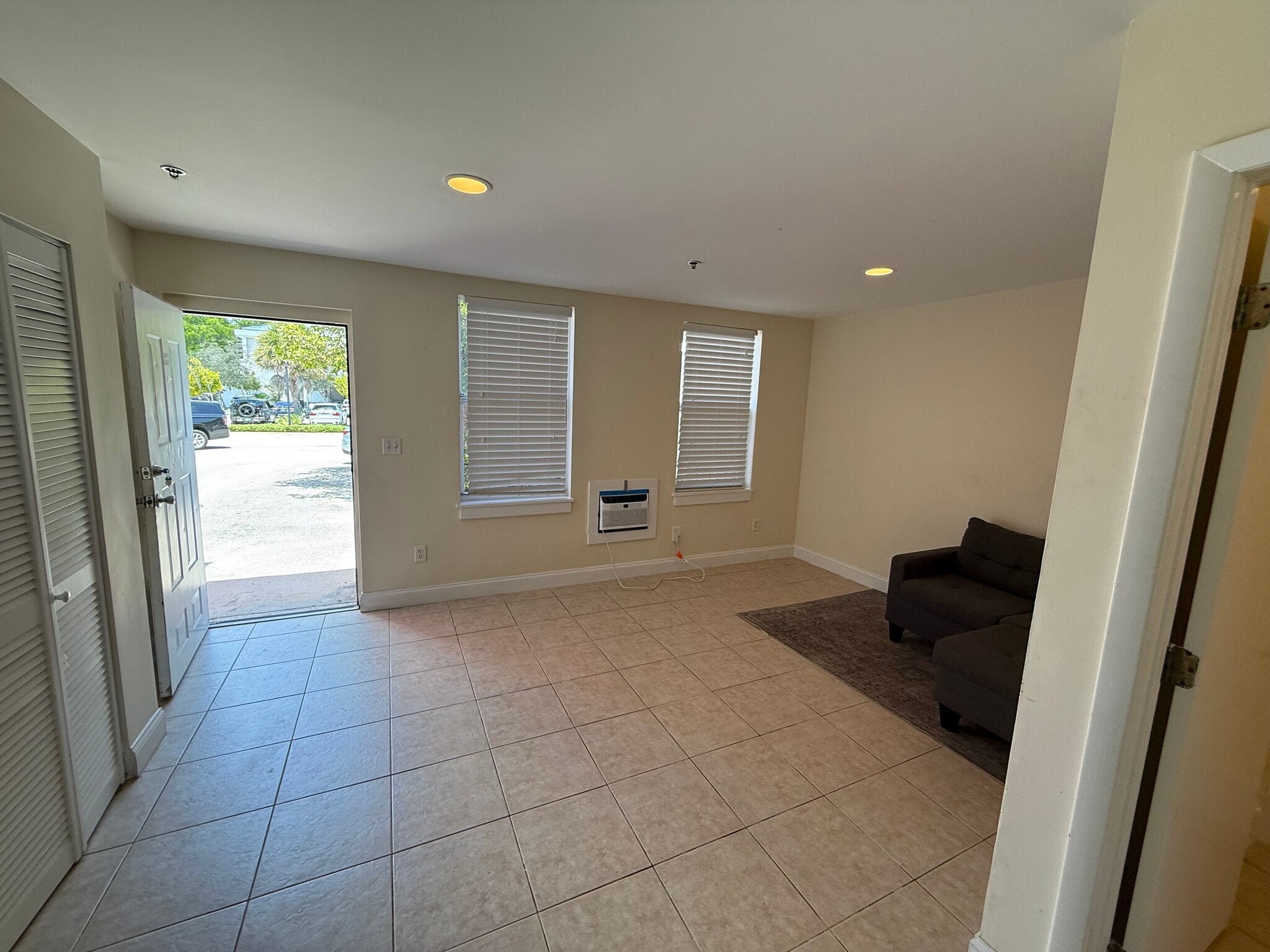 Building Photo - 626 Josephine Parker Rd