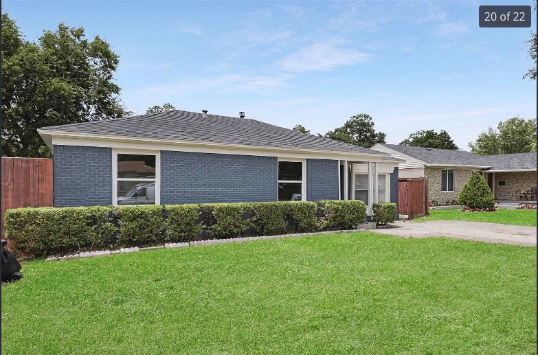 Building Photo - 10913 Joaquin Dr