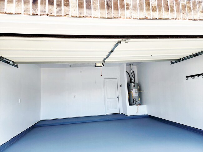 Building Photo - 2606 Oakwood Blf Trl