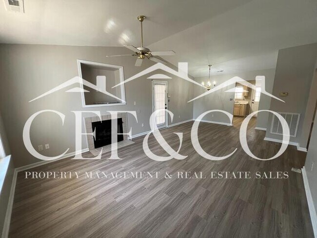 Building Photo - Lovely 3 bedroom 2.5 bath home located in Boiling Springs avaialable!