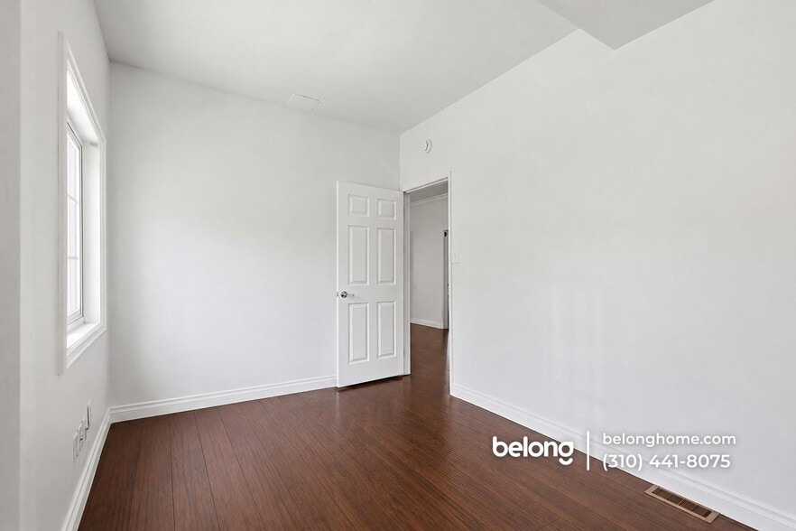 Building Photo - 1410 Fedora St