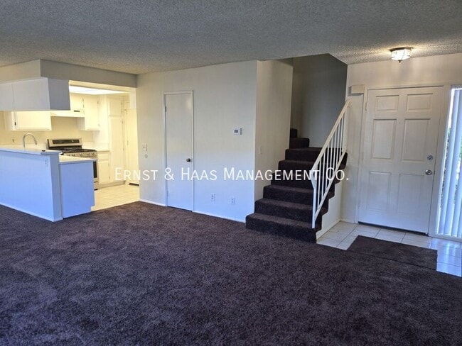 Building Photo - 9118 1/2 Cedar St.-