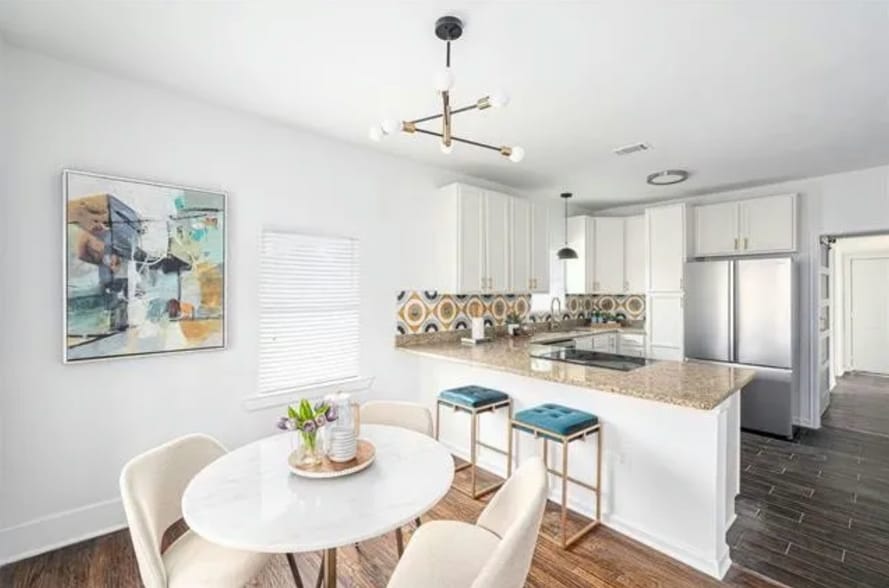 Building Photo - 1200 S Brighton Ave