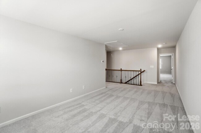 Building Photo - 15764 Country House St